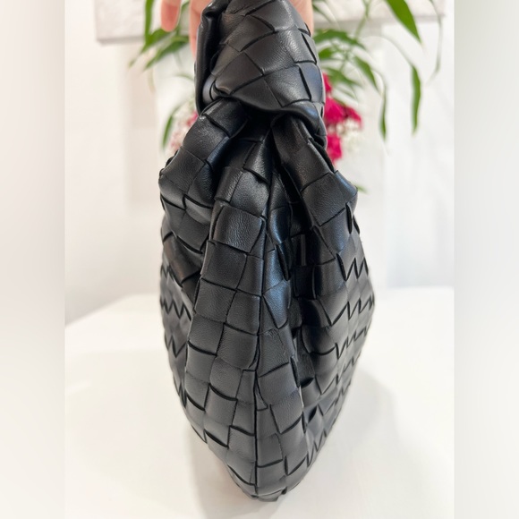 Bottega Veneta Teen Jodie Leather Bag - Picture 5 of 12